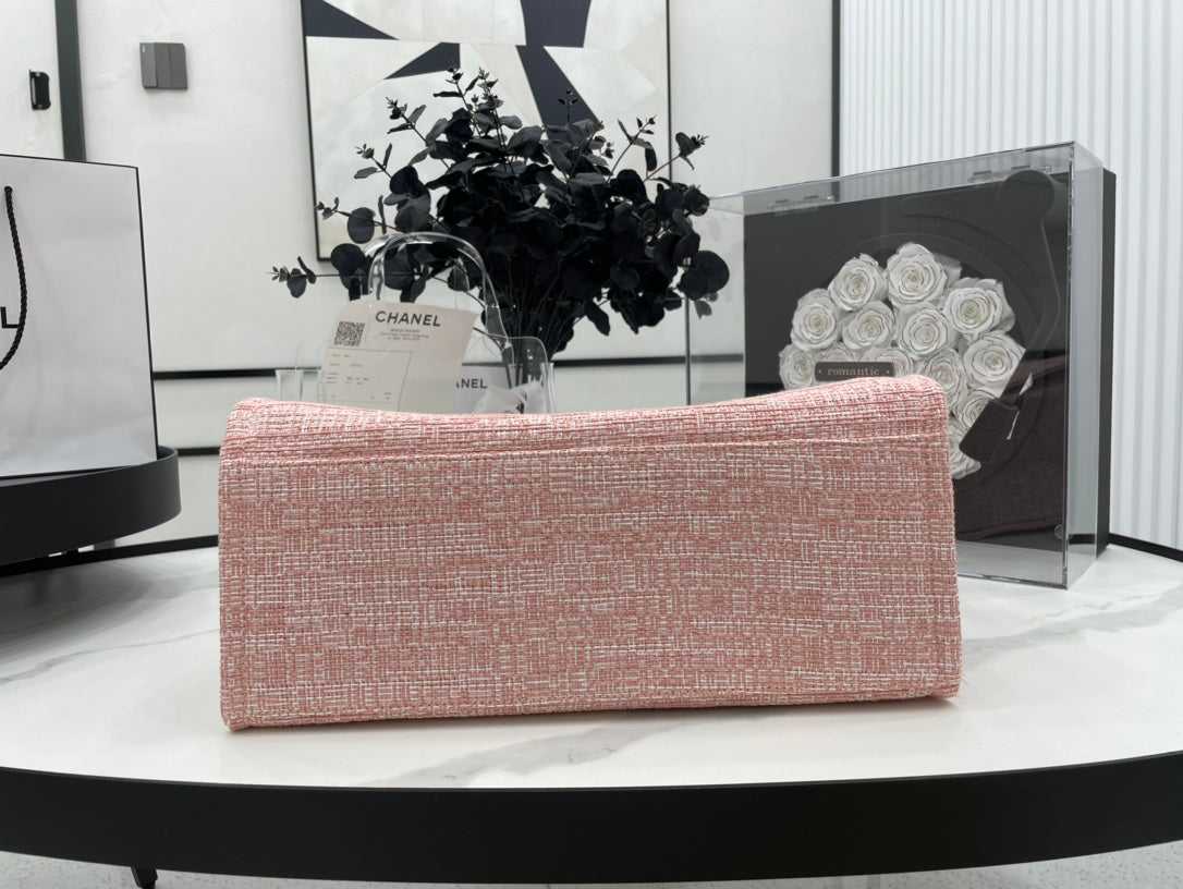 CHANEL DEAUVILLE LARGE 38 TOTE BAG IN LIGHT PINK CANVAS