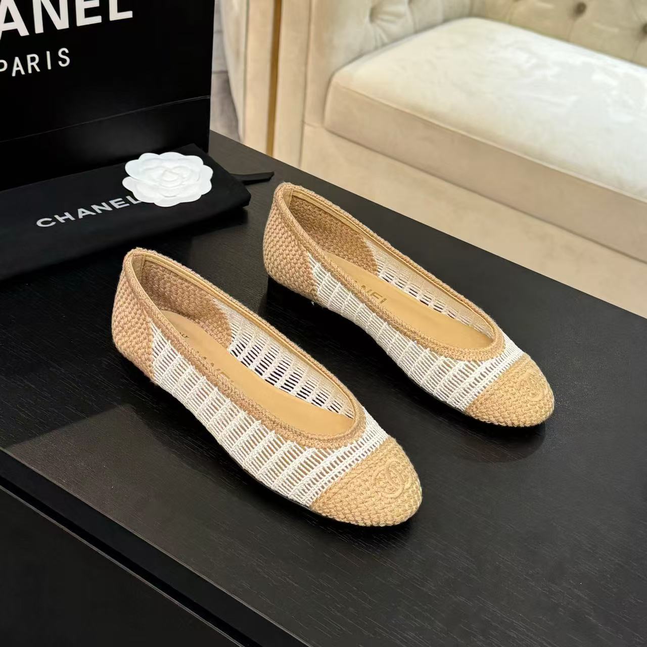 CHANEL 2025 ballet flat beige white raffia