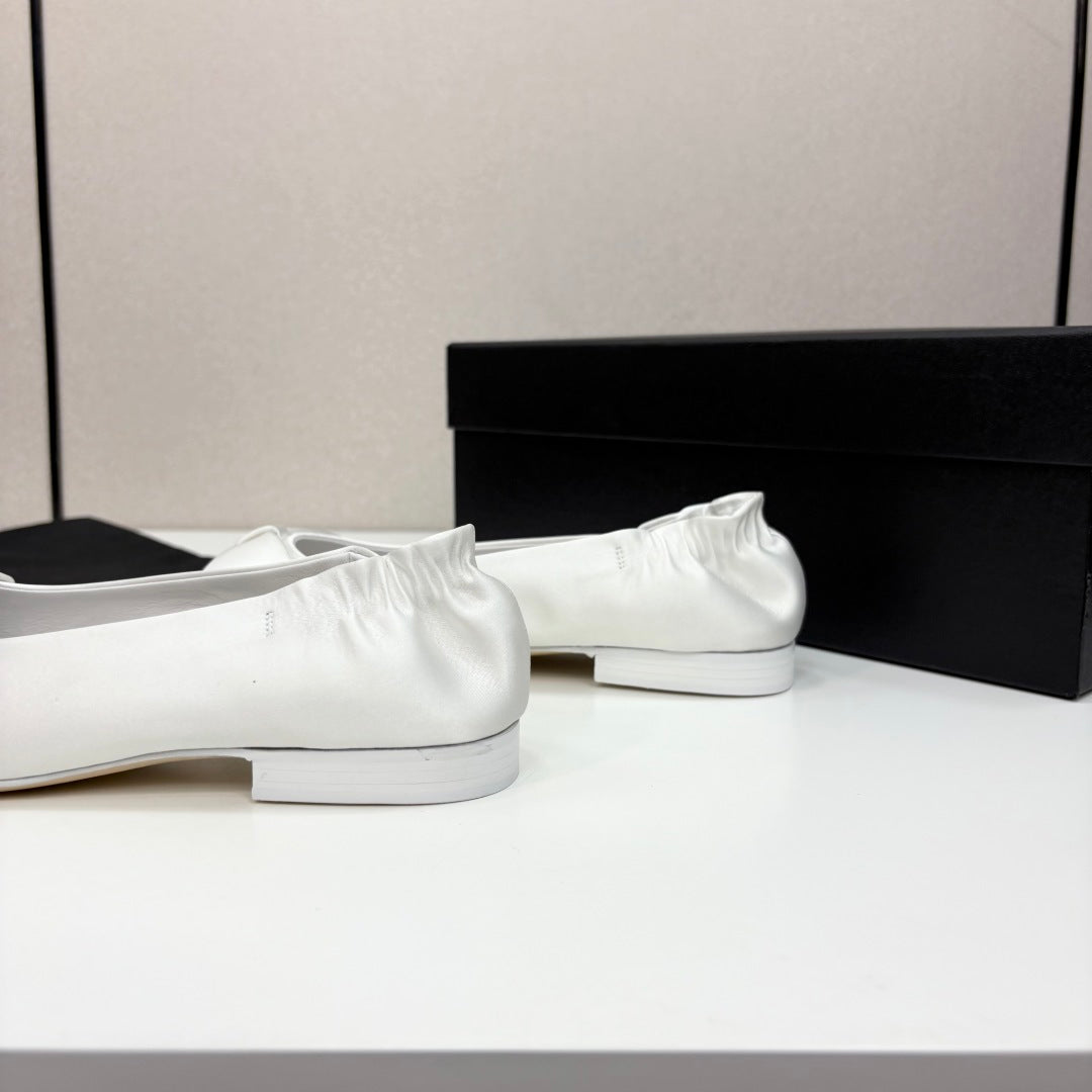 CHANEL BALLET FLATS 25S IN WHITE SATIN WITH BOW