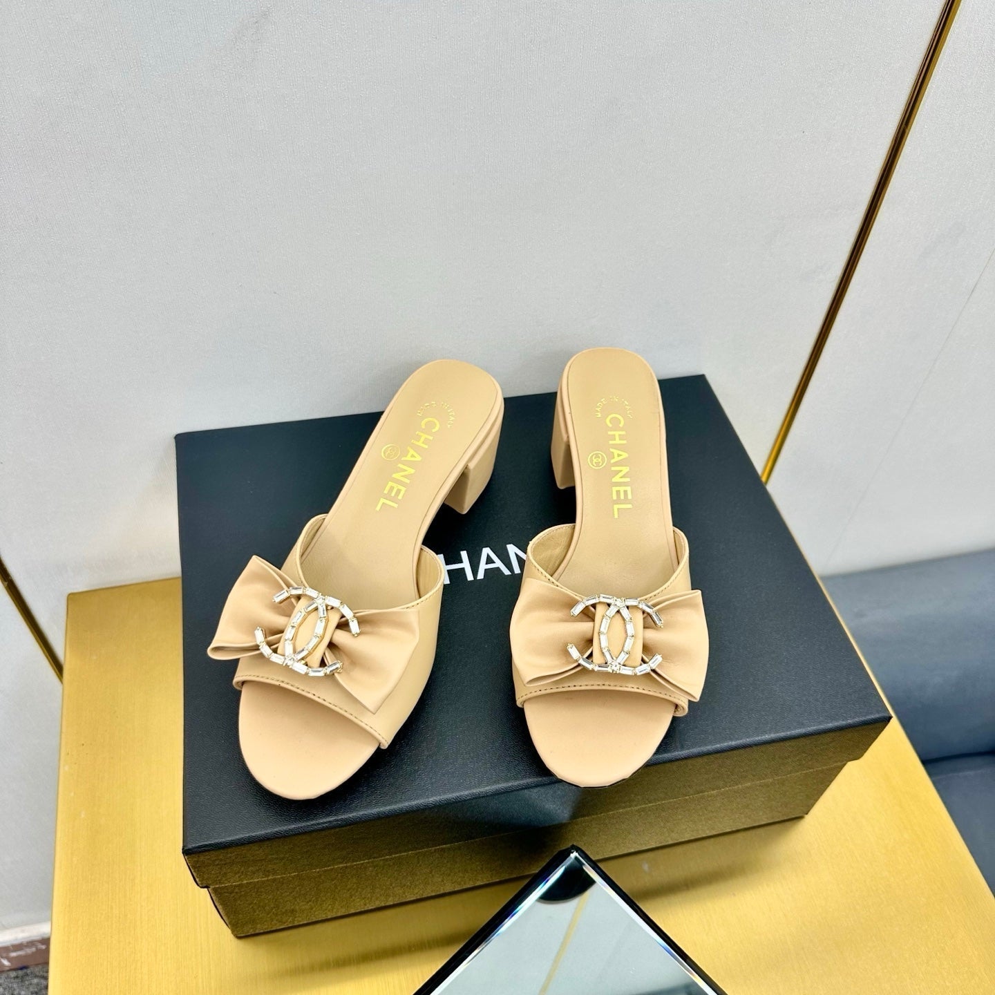 CHANEL BOWKNOT RHINESTONES MID HEEL MULE IN FLAX YELLOW CALFSKIN